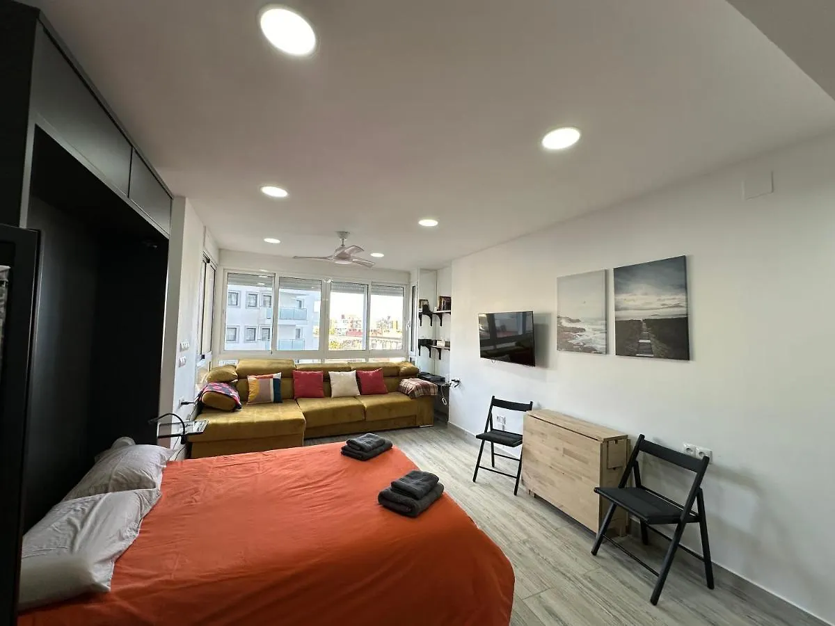 Ver417 - Reformado, Wifi, Vistas Al Mar, Piscina, Playa A 600 Metros, Centro A 300 Metros 托雷莫利诺斯 0*,  西班牙