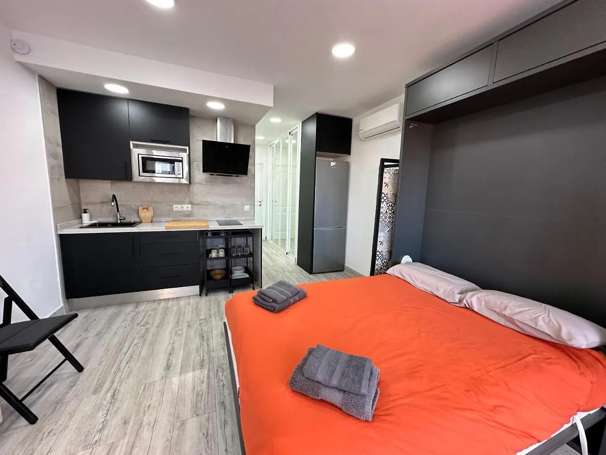Ver417 - Reformado, Wifi, Vistas Al Mar, Piscina, Playa A 600 Metros, Centro A 300 Metros Torremolinos